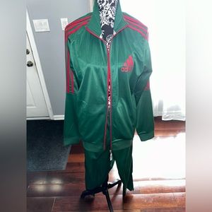 Women’s Adidas Tracksuit